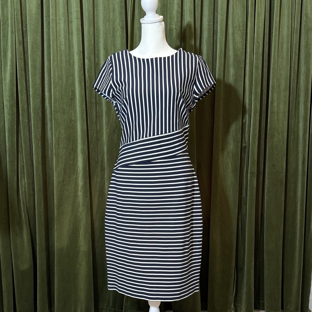 Banana Republic Black and White Midi Dress